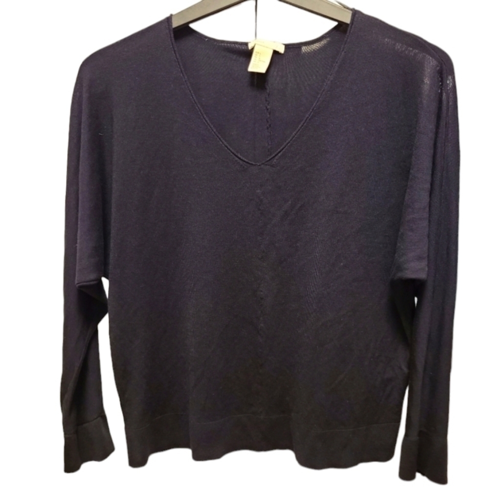 H&M V-neck t-shirt long sleeve size Large